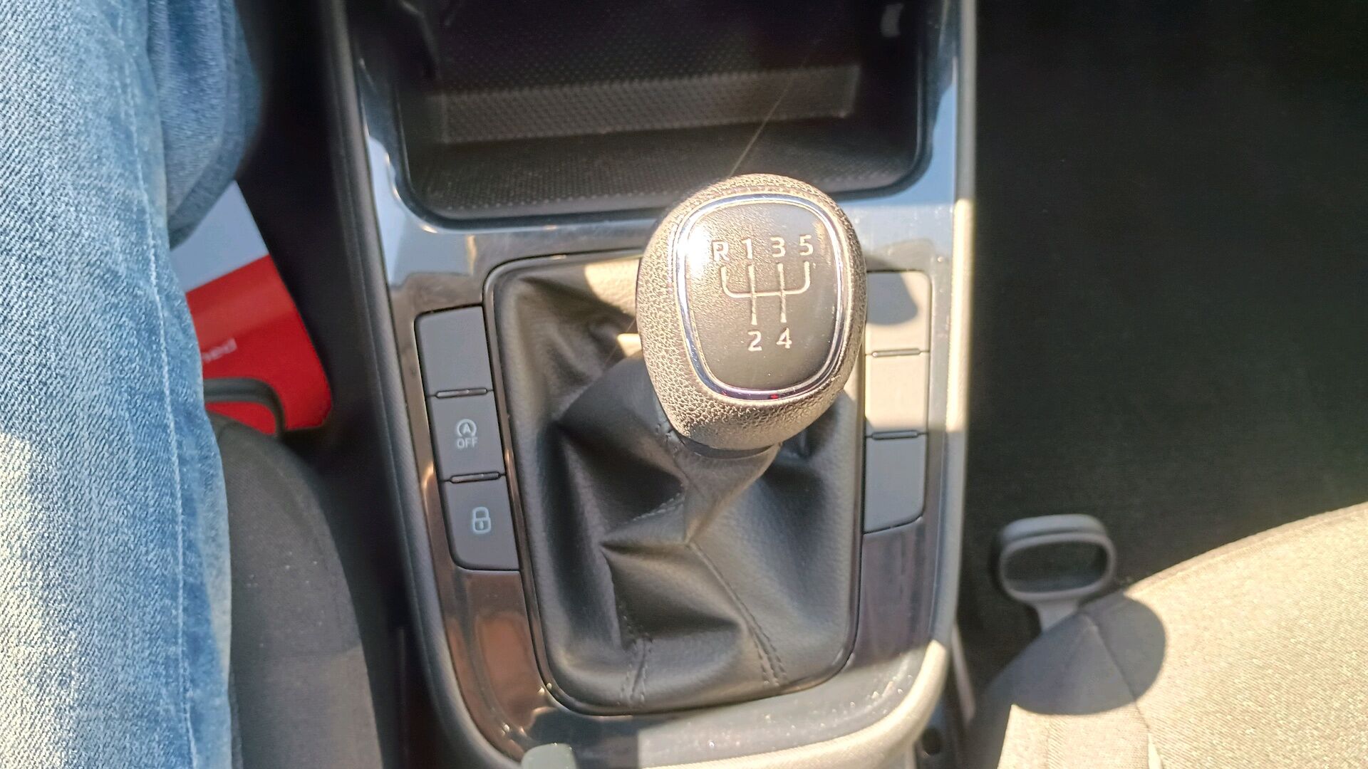 Billede af Skoda Fabia 1,0 MPI Essence 80HK 5d