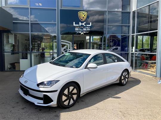 Hyundai Ioniq 6 Electric 77,4 kWh Essential 229HK Aut.