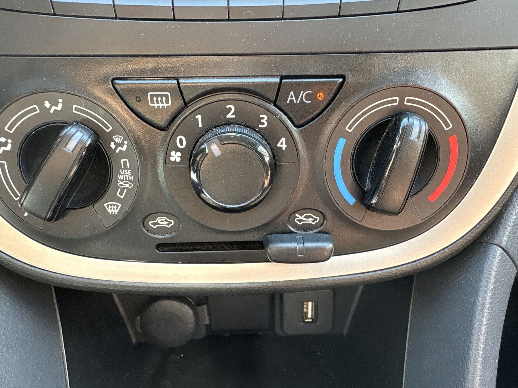 Billede af Suzuki Celerio 1,0 Dualjet 12V Club Xtra 68HK 5d