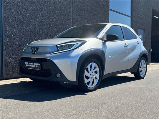 Toyota Aygo X 1,0 VVT-I Active 72HK 5d