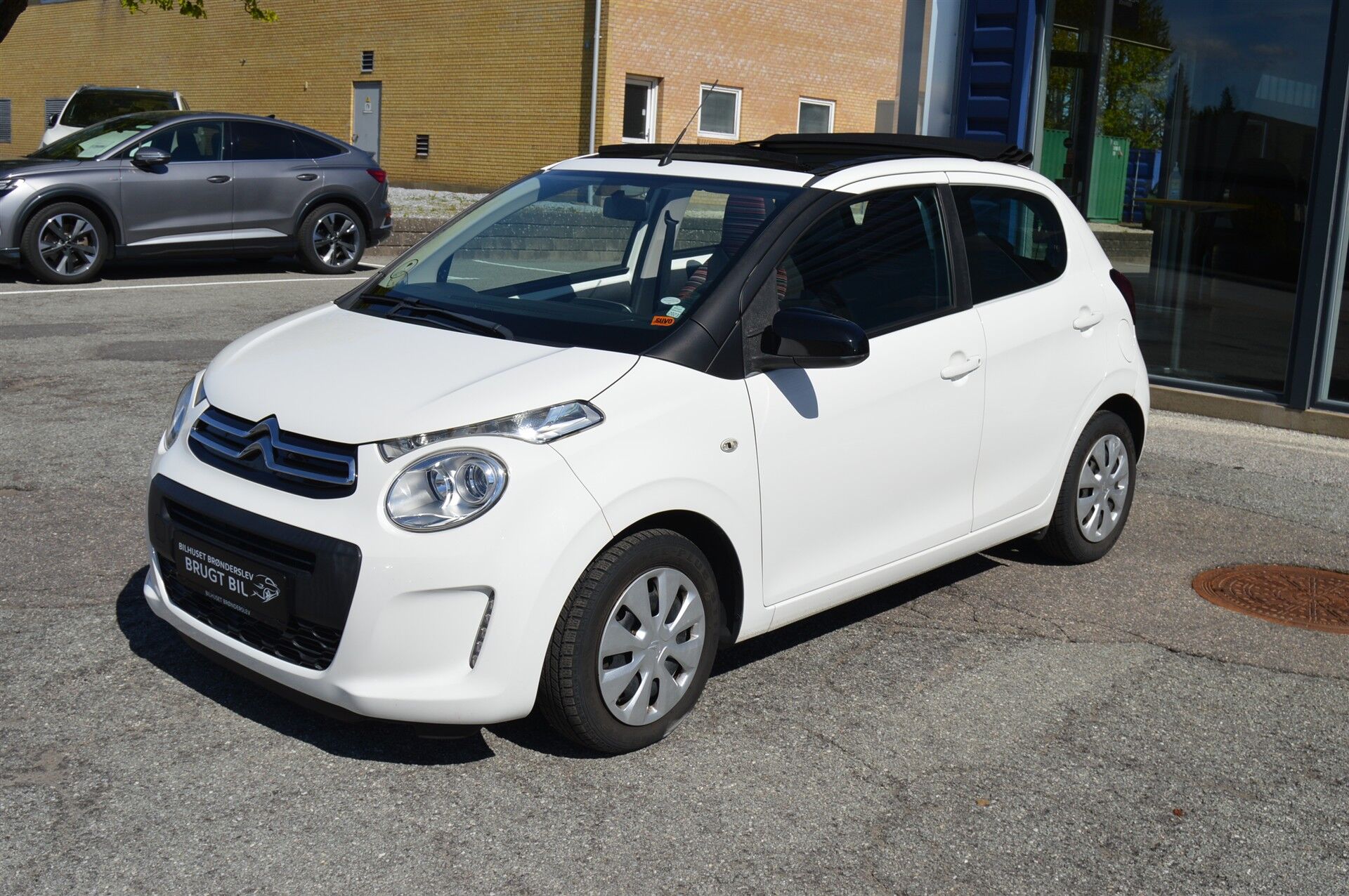 Billede af Citroën C1 1,0 VTi Funky Airscape start/stop 68HK 5d