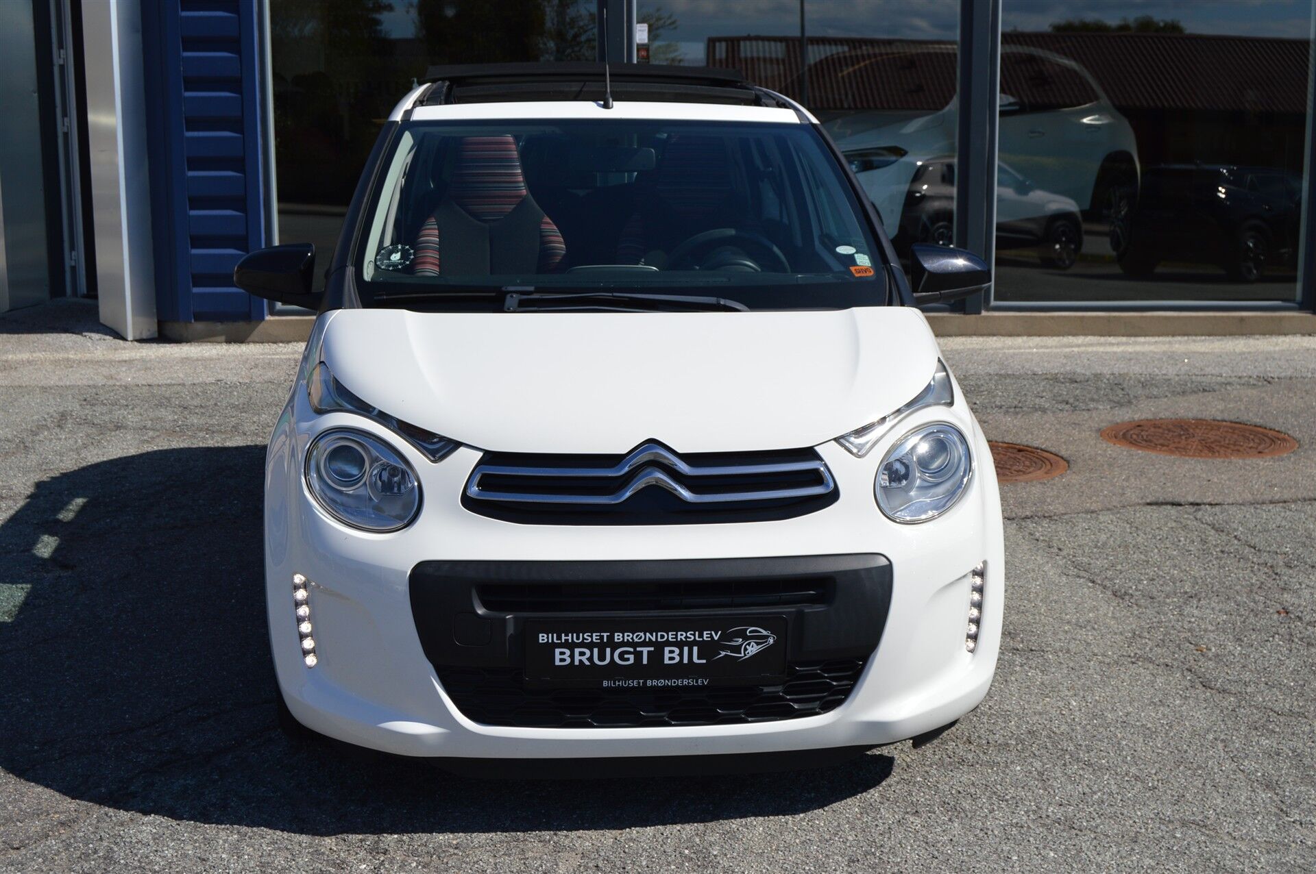 Billede af Citroën C1 1,0 VTi Funky Airscape start/stop 68HK 5d