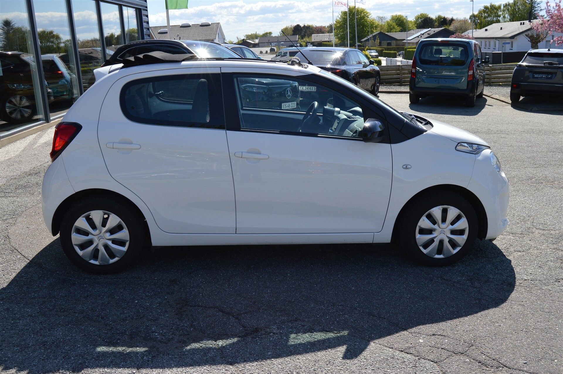 Billede af Citroën C1 1,0 VTi Funky Airscape start/stop 68HK 5d