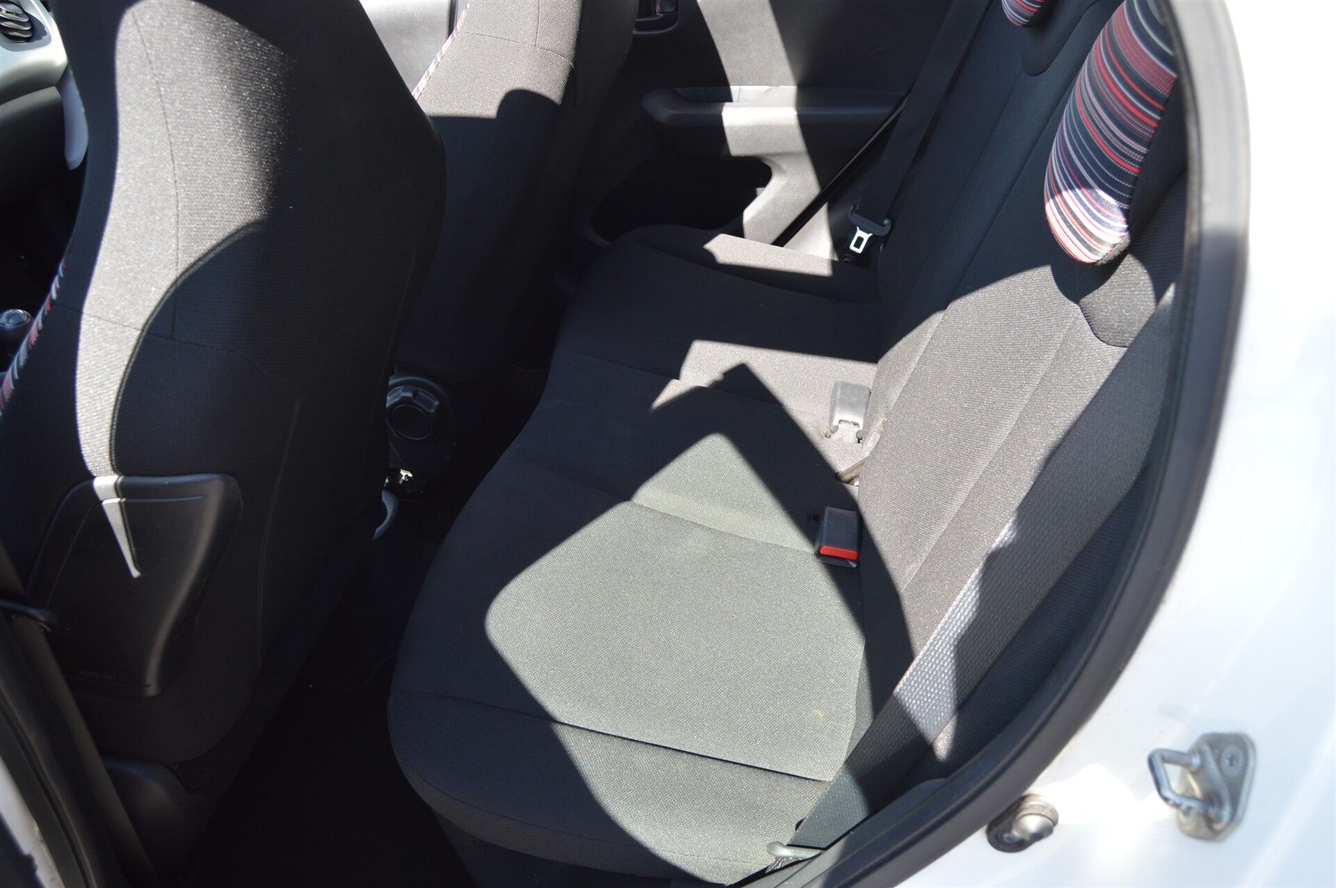Billede af Citroën C1 1,0 VTi Funky Airscape start/stop 68HK 5d