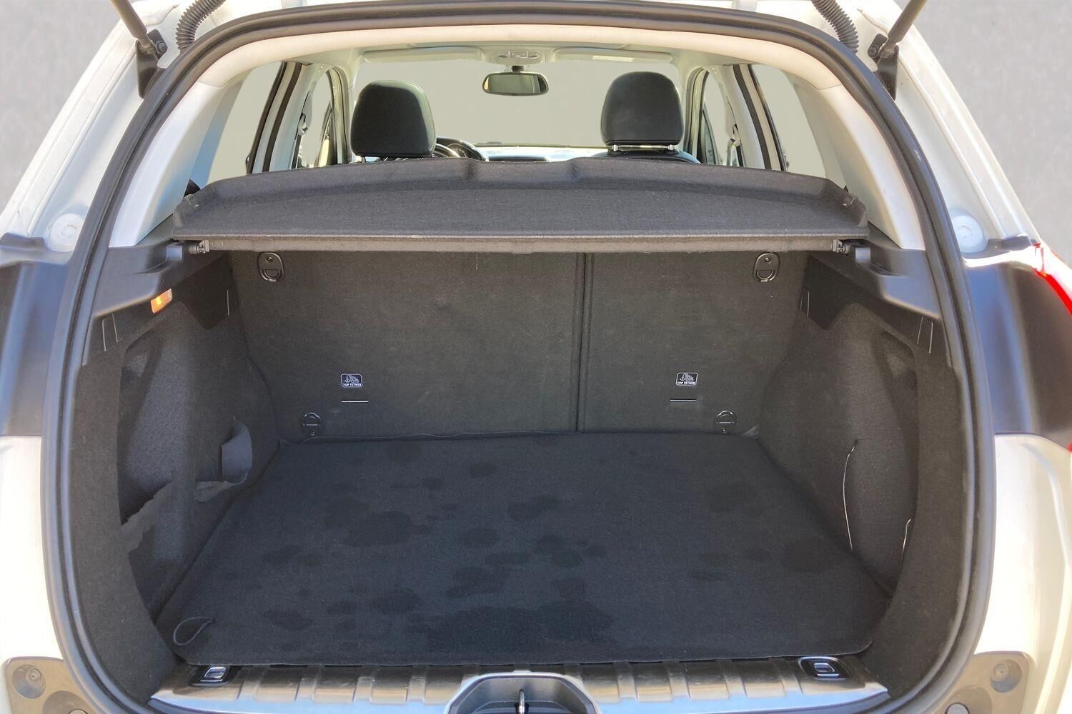 Billede af Peugeot 2008 1,2 e-THP Desire Sky 110HK 5d