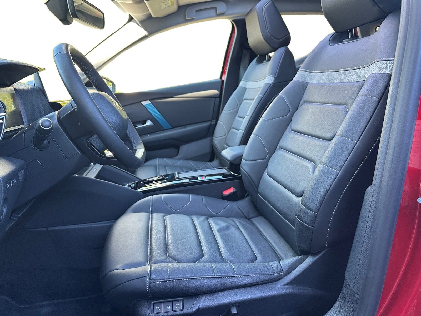 Billede af Citroën e-C4 EL Shine Sport 136HK 5d Aut.