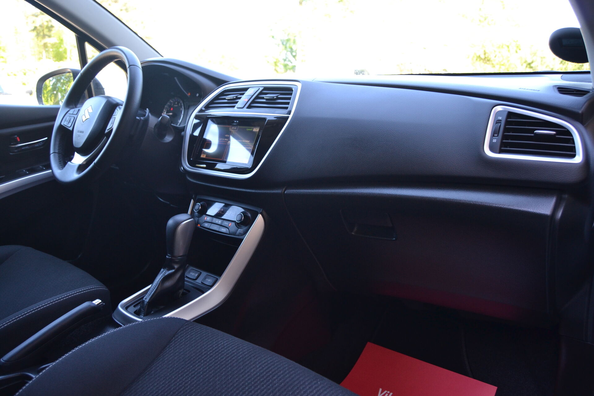 Billede af Suzuki S-Cross 1,0 Boosterjet Active 112HK 5d 6g Aut.