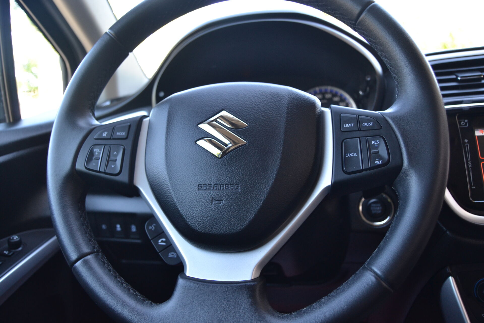 Billede af Suzuki S-Cross 1,0 Boosterjet Active 112HK 5d 6g Aut.