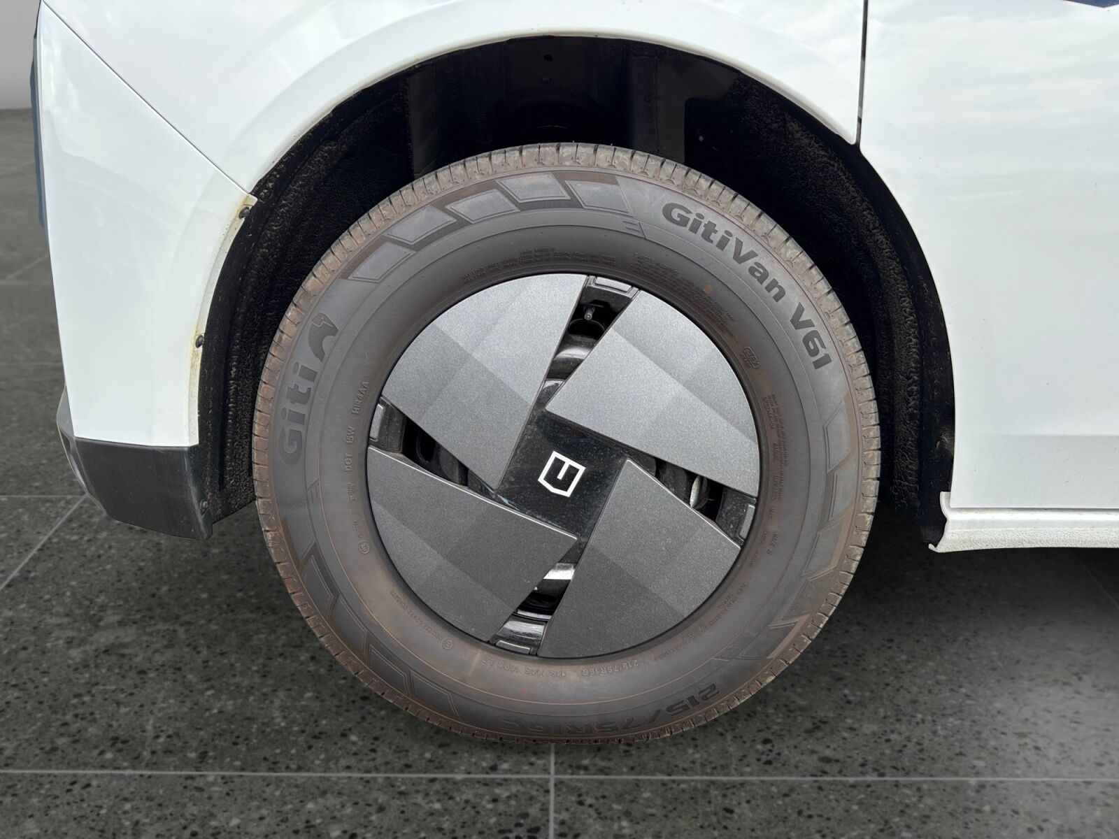 Billede af Farizon SV L2H1 83 kWh 231HK Van Aut.