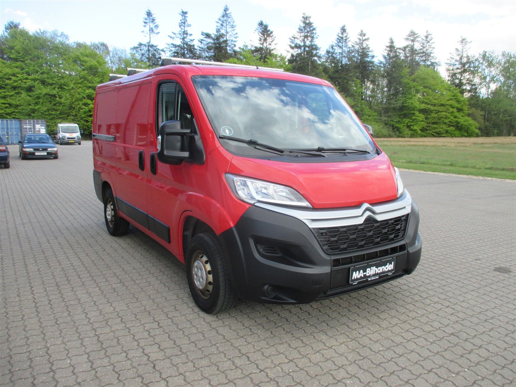 Billede af Citroën Jumper 30 L1H1 2,2 Blue HDi Flexline start/stop 120HK Van