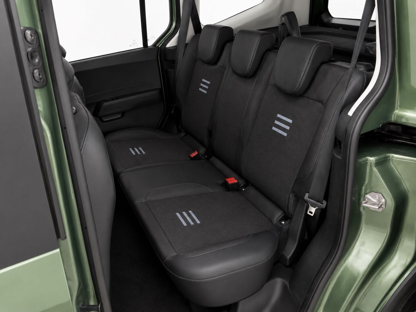 Billede af Ford E-Tourneo Courier EL Active 136HK Aut.