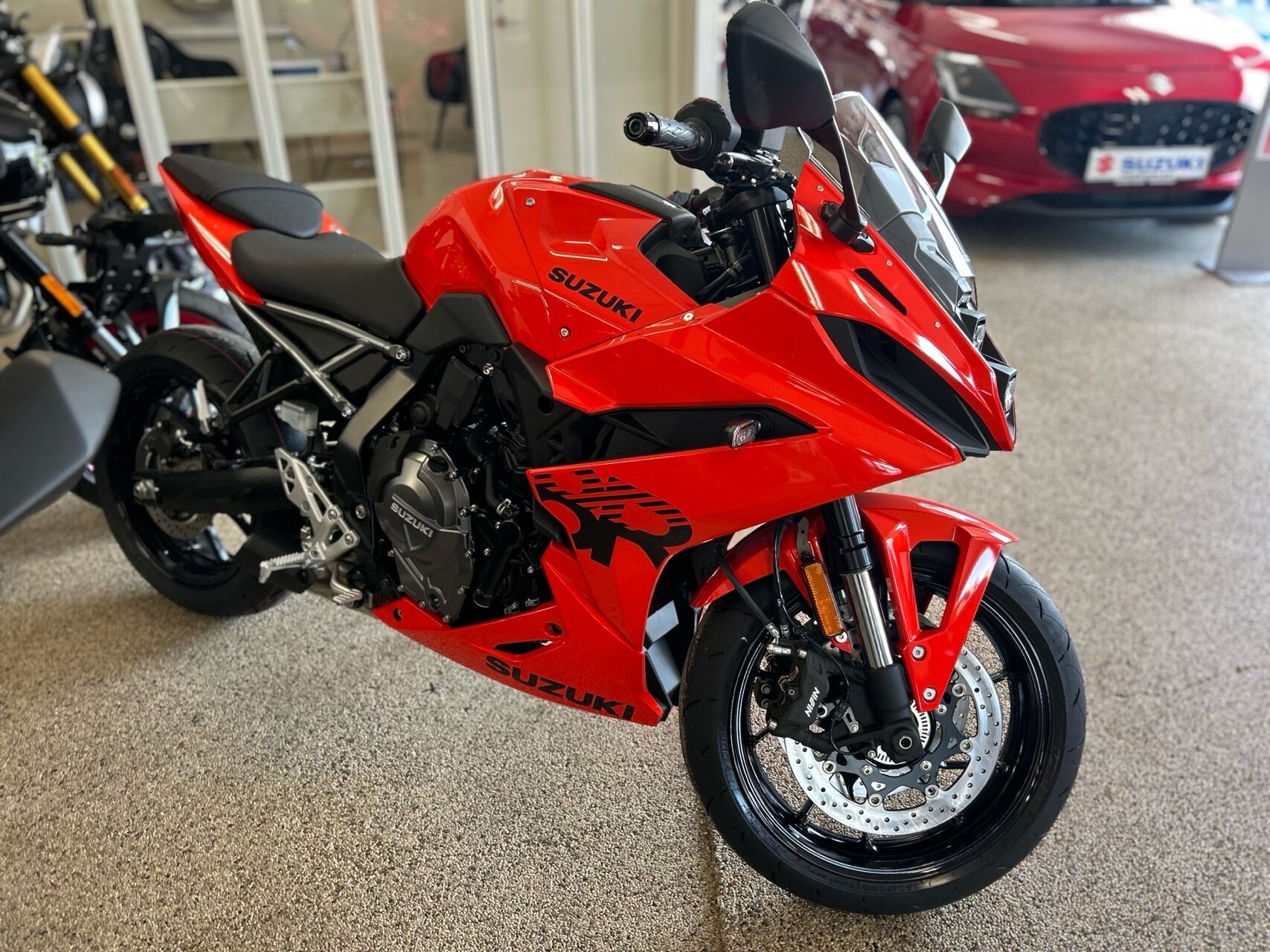 Billede af Suzuki GSX-8R 776 83HK 6g