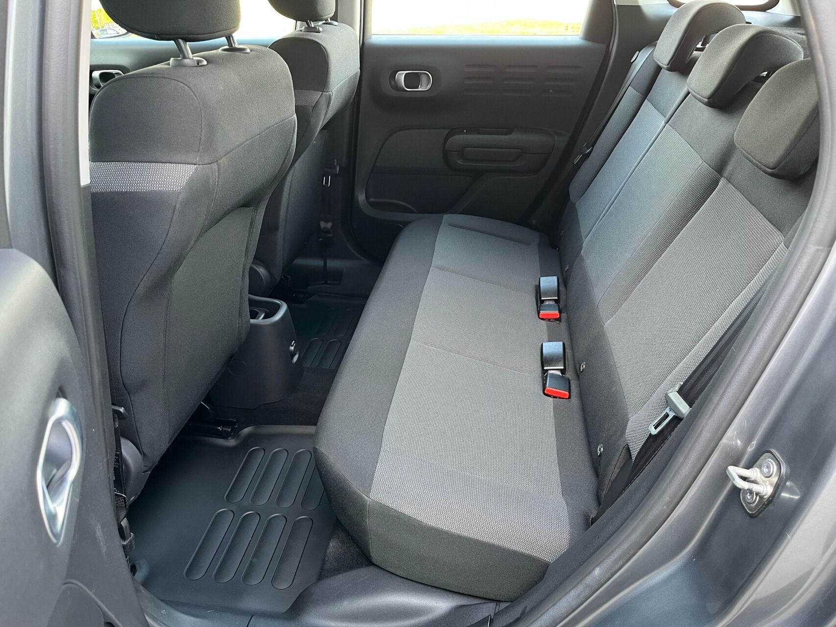 Billede af Citroën C3 Aircross 1,6 Blue HDi Blackline 100HK 5d