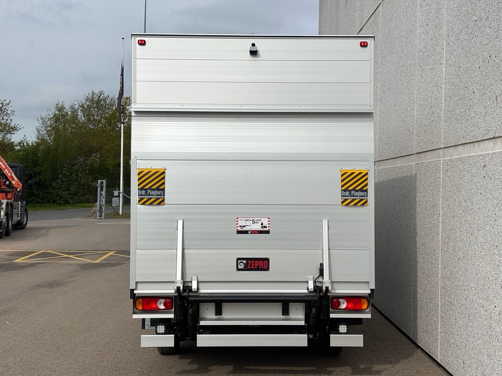 Billede af Fiat E-Ducato 40M L3 EL Pro 279HK Ladv./Chas. Aut.