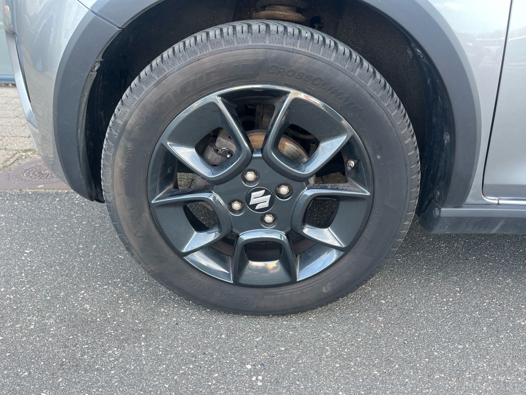 Billede af Suzuki Ignis 1,2 Dualjet  Mild hybrid Active AEB SKY 83HK 5d