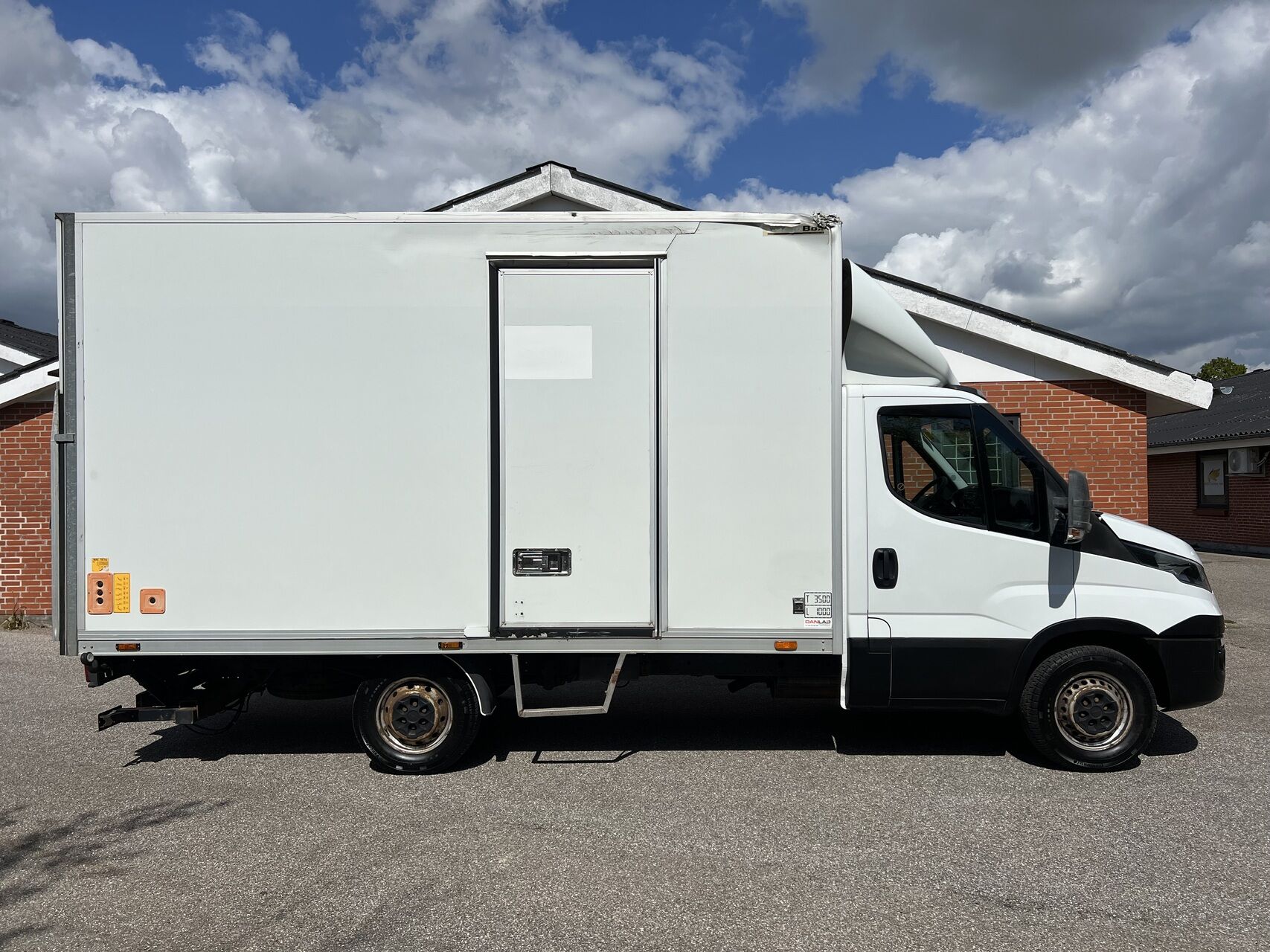 Billede af Iveco Daily 35S13 3750mm 2,3 D 126HK Ladv./Chas.