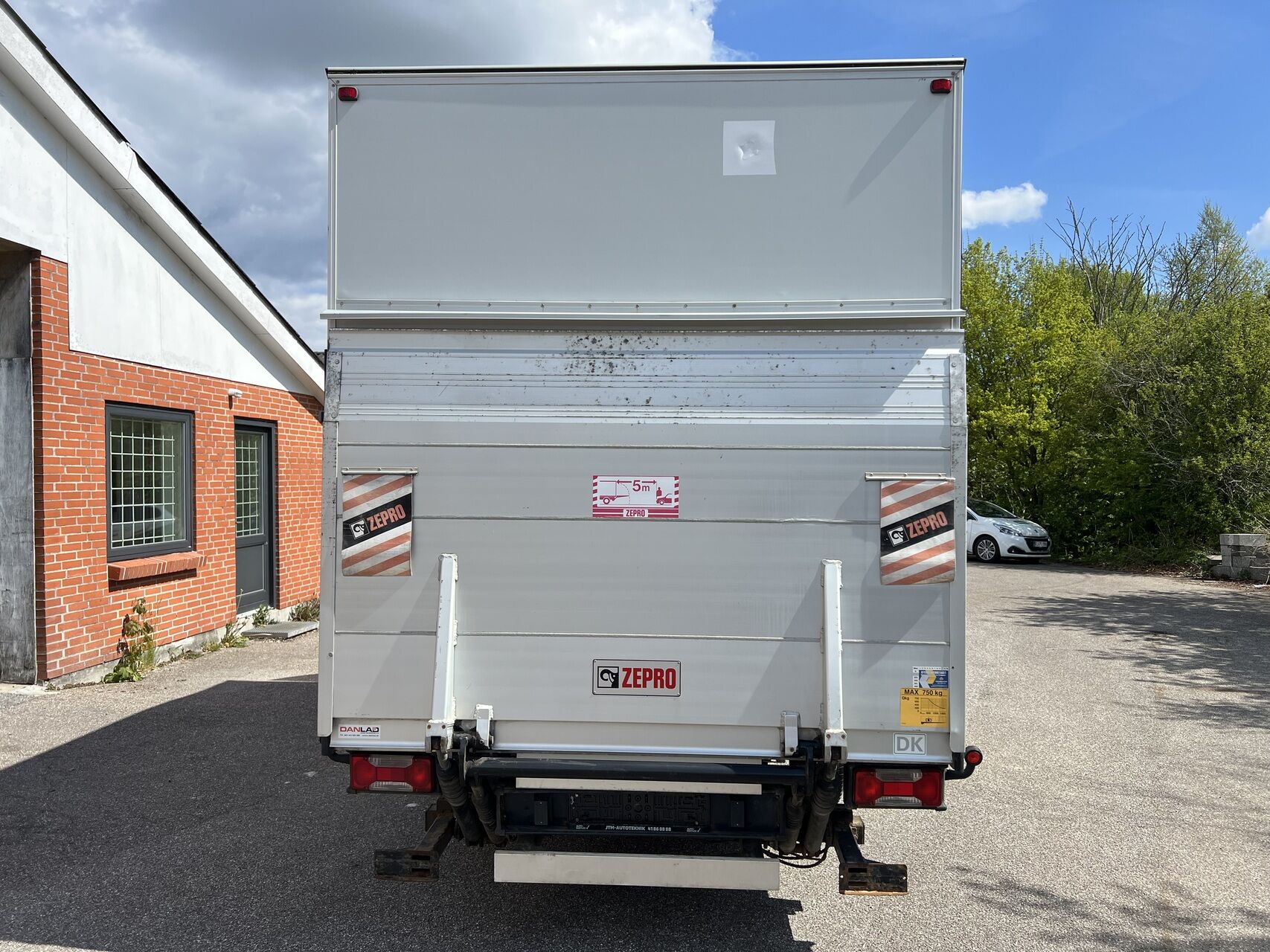 Billede af Iveco Daily 35S13 3750mm 2,3 D 126HK Ladv./Chas.