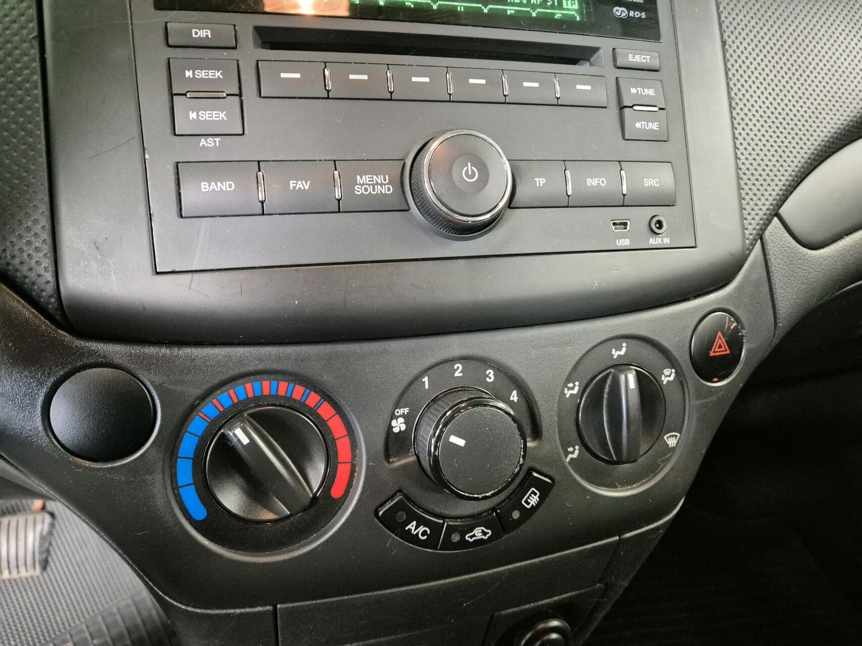 Billede af Chevrolet Aveo 1,2 16V LS A/C 84HK 5d