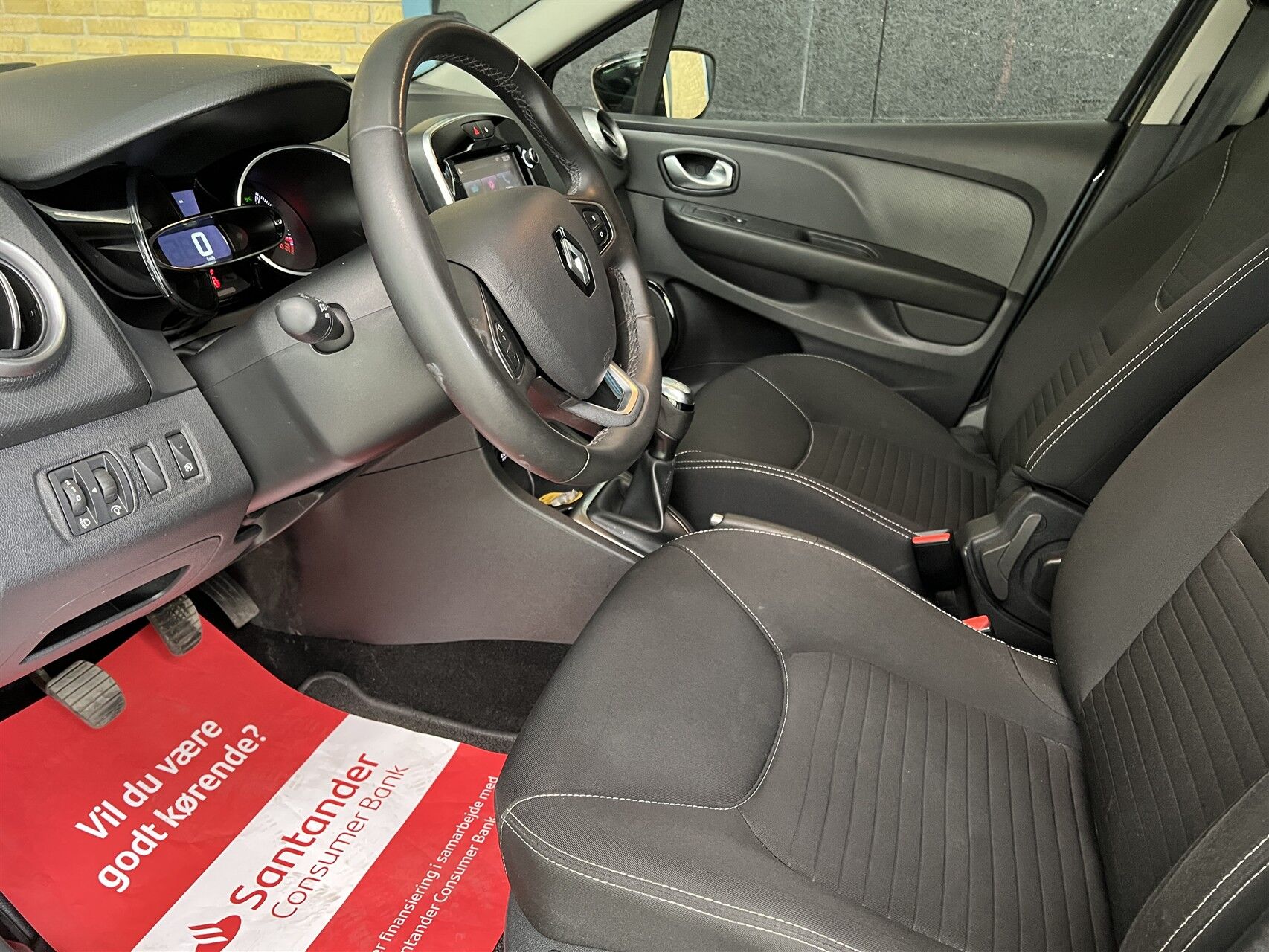 Billede af Renault Clio Sport Tourer 0,9 Energy TCe Limited 90HK Stc
