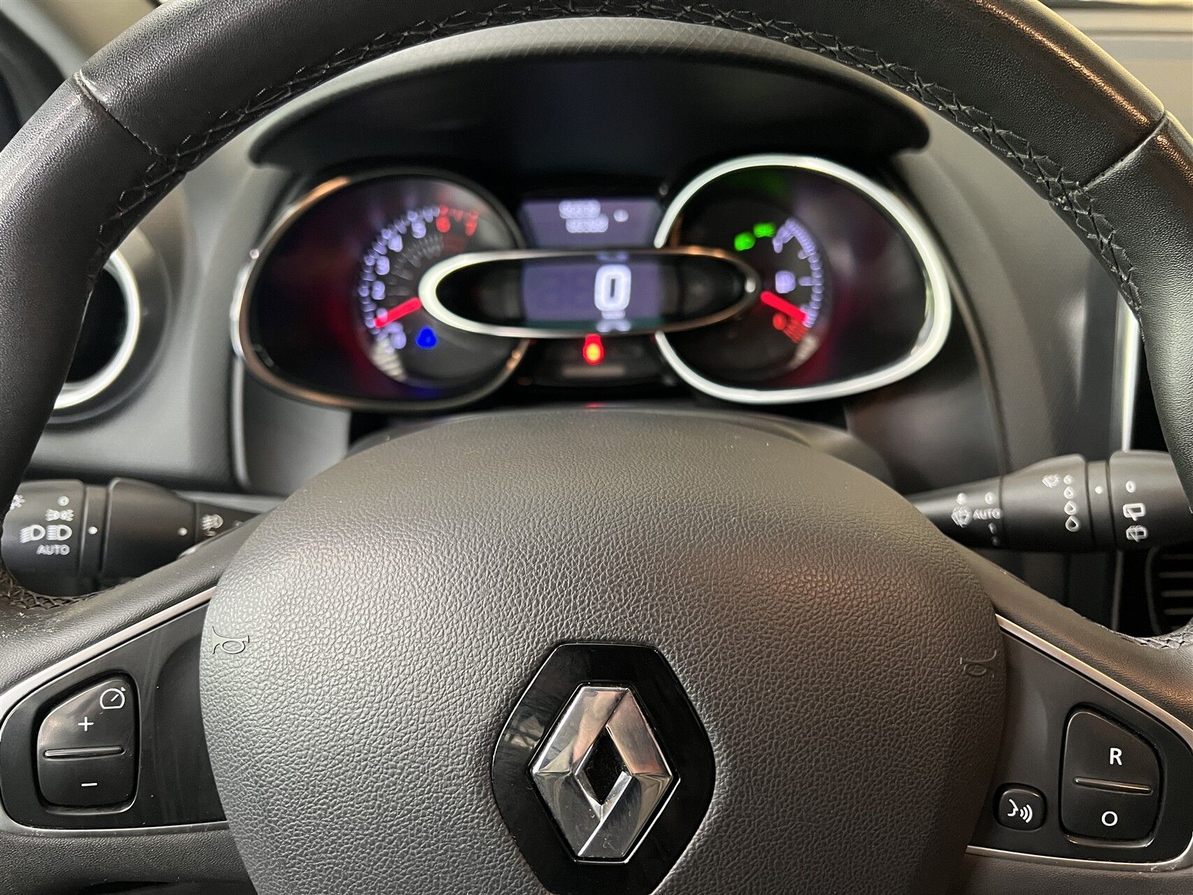 Billede af Renault Clio Sport Tourer 0,9 Energy TCe Limited 90HK Stc