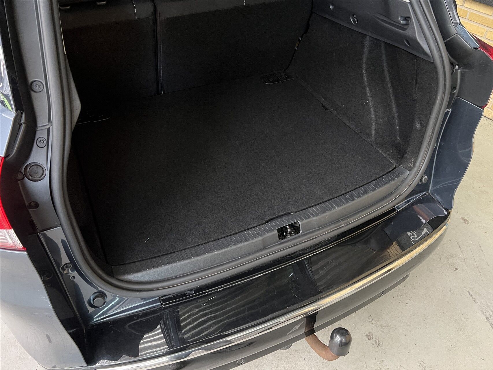 Billede af Renault Clio Sport Tourer 0,9 Energy TCe Limited 90HK Stc