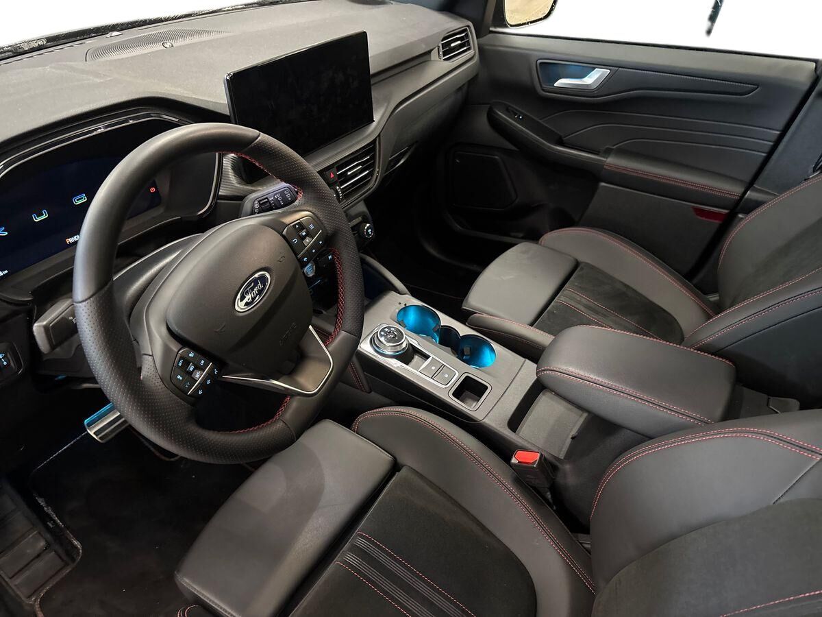 Billede af Ford Kuga 2,5 Plugin-hybrid ST-Line X CVT 243HK 5d Aut.