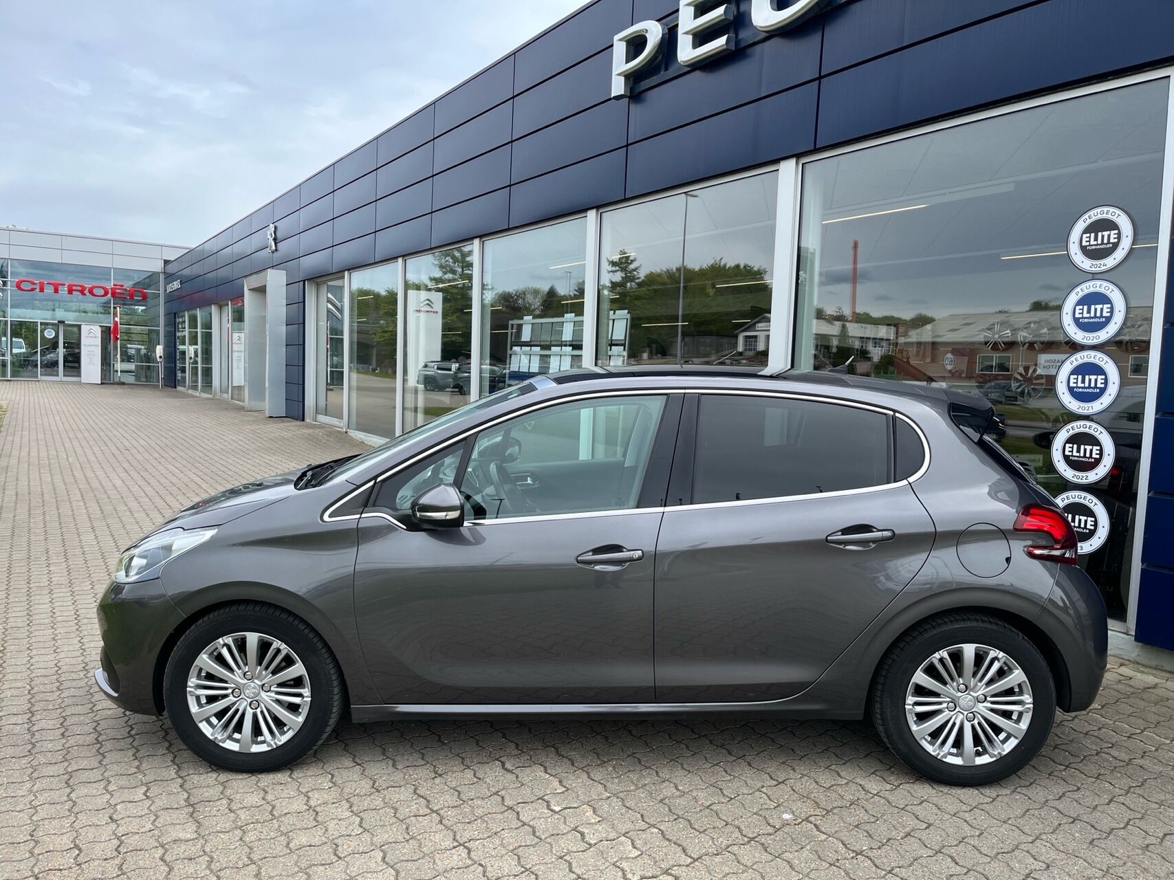 Billede af Peugeot 208 1,5 BlueHDi Prestige 100HK 5d