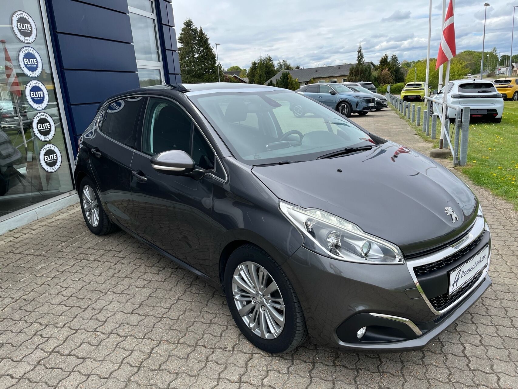 Billede af Peugeot 208 1,5 BlueHDi Prestige 100HK 5d