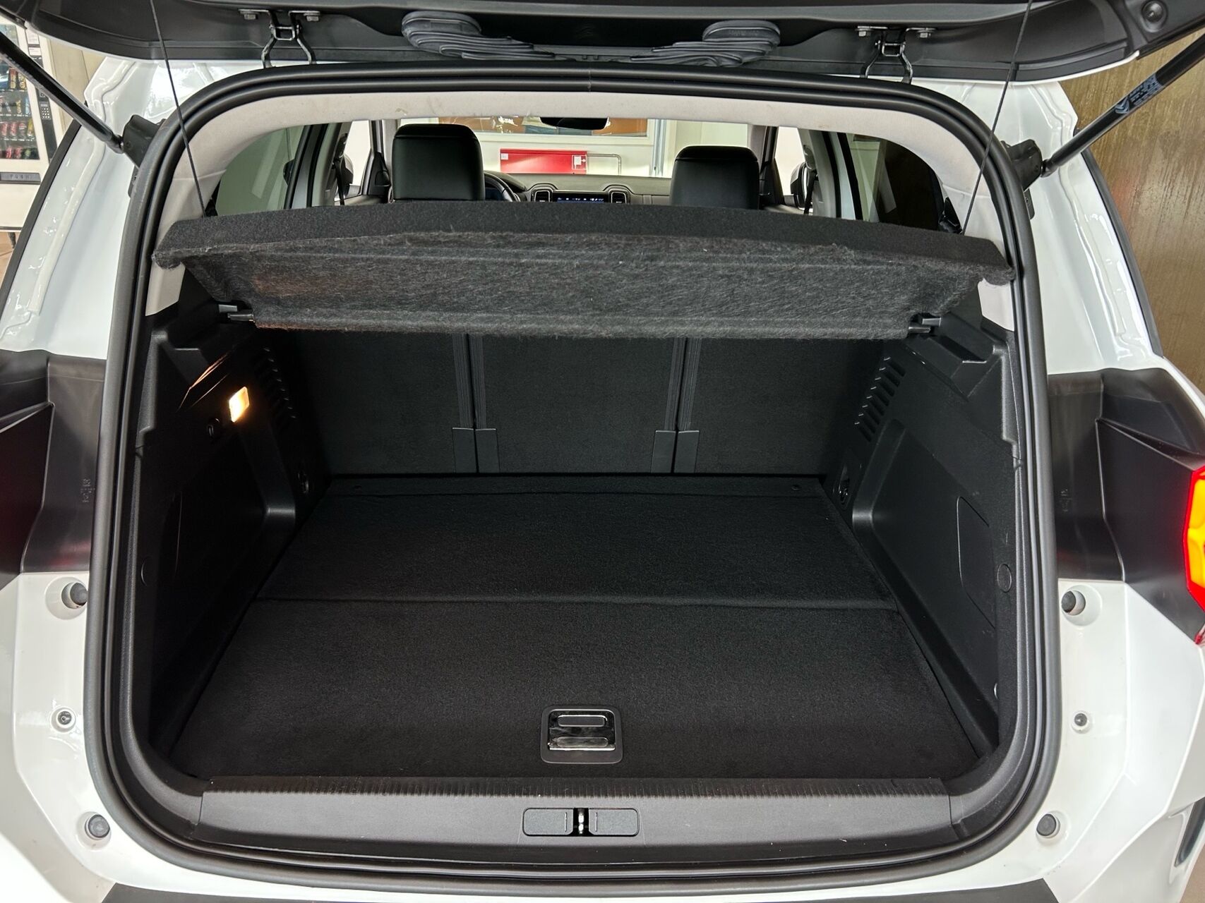 Billede af Citroën C5 Aircross 1,6 Plugin-hybrid Iconic EAT8 225HK 5d 8g Aut.