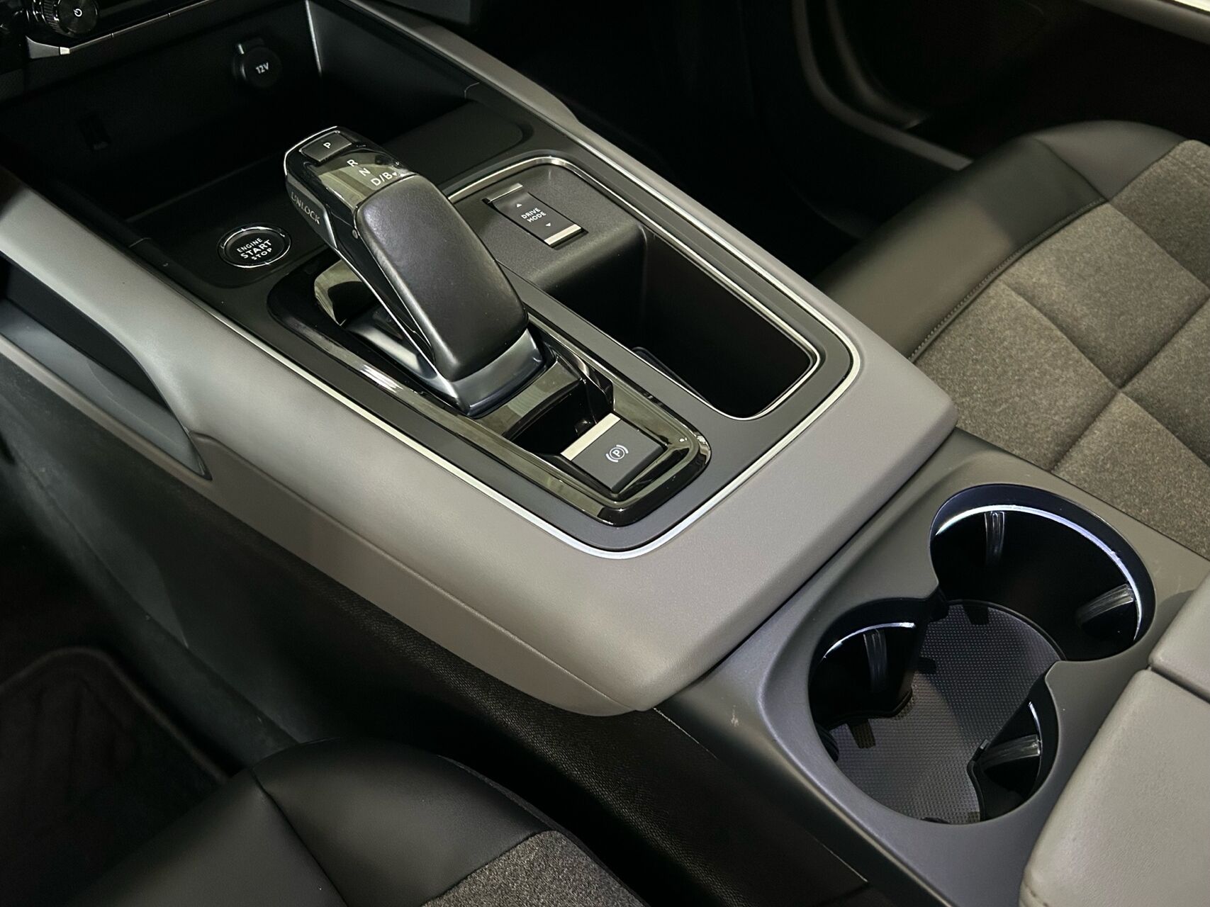 Billede af Citroën C5 Aircross 1,6 Plugin-hybrid Iconic EAT8 225HK 5d 8g Aut.
