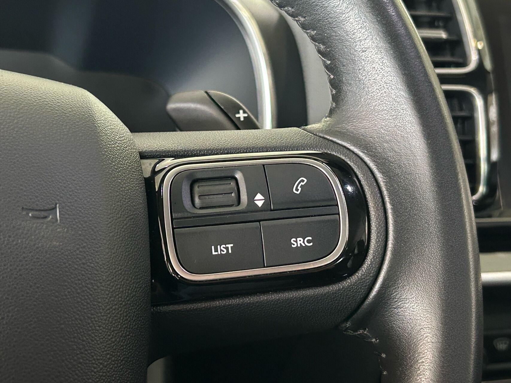 Billede af Citroën C5 Aircross 1,6 Plugin-hybrid Iconic EAT8 225HK 5d 8g Aut.