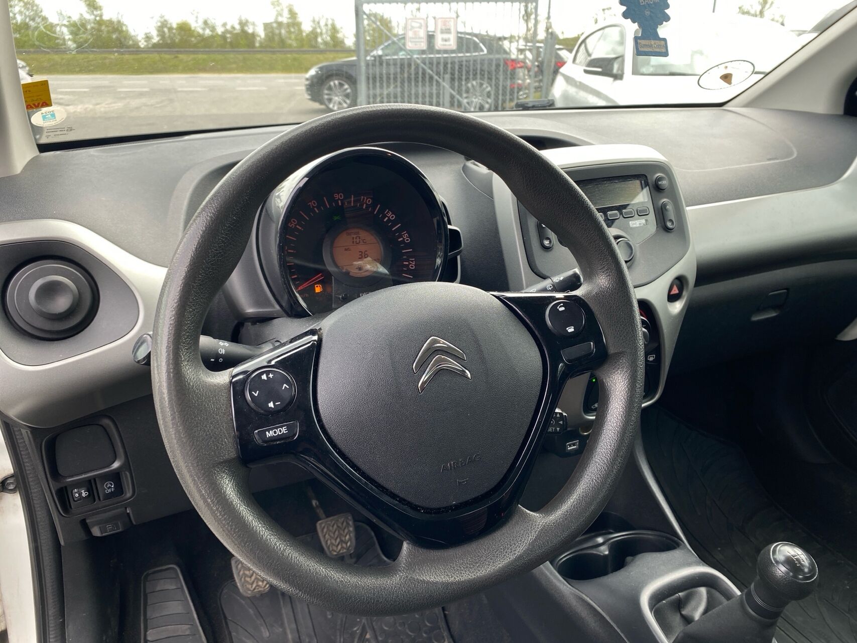 Billede af Citroën C1 1,0 VTi Scoop start/stop 68HK 5d