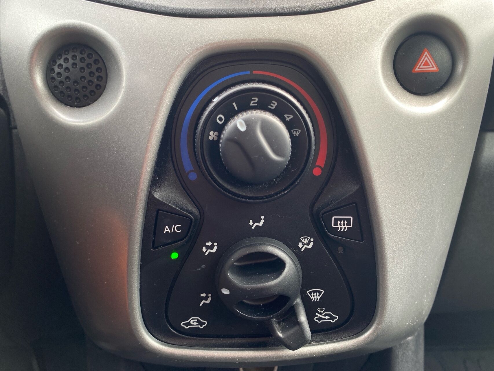 Billede af Citroën C1 1,0 VTi Scoop start/stop 68HK 5d