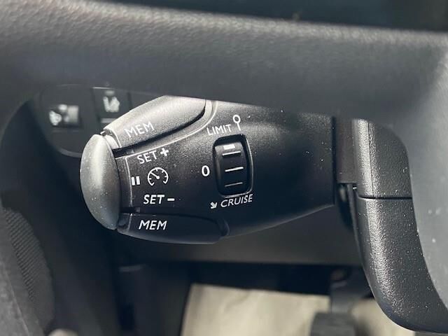 Billede af Citroën C3 1,2 PureTech Iconic Limited start/stop 82HK 5d