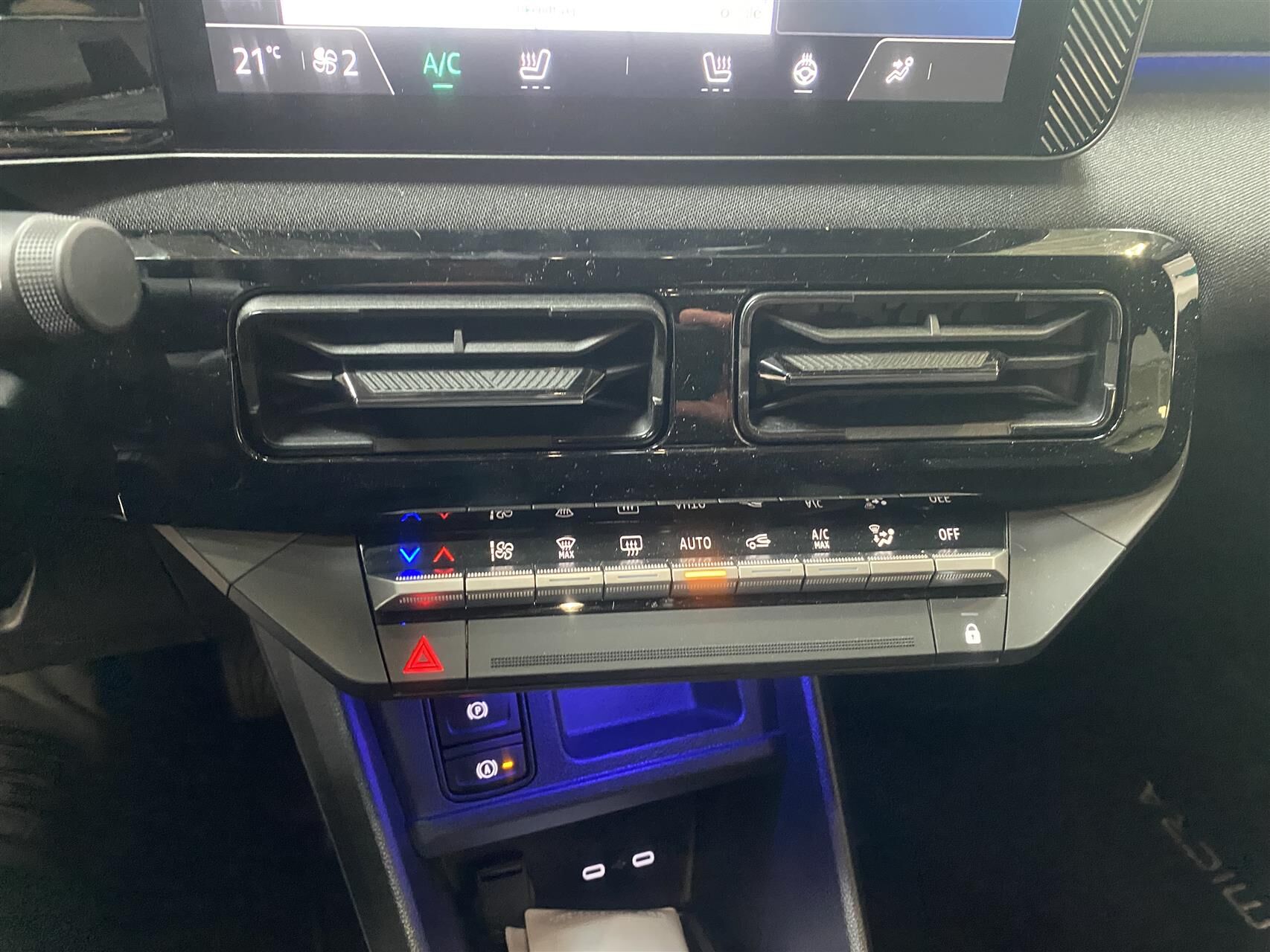 Billede af Nissan Micra EL Advance 40kWh 120HK 5d Aut.