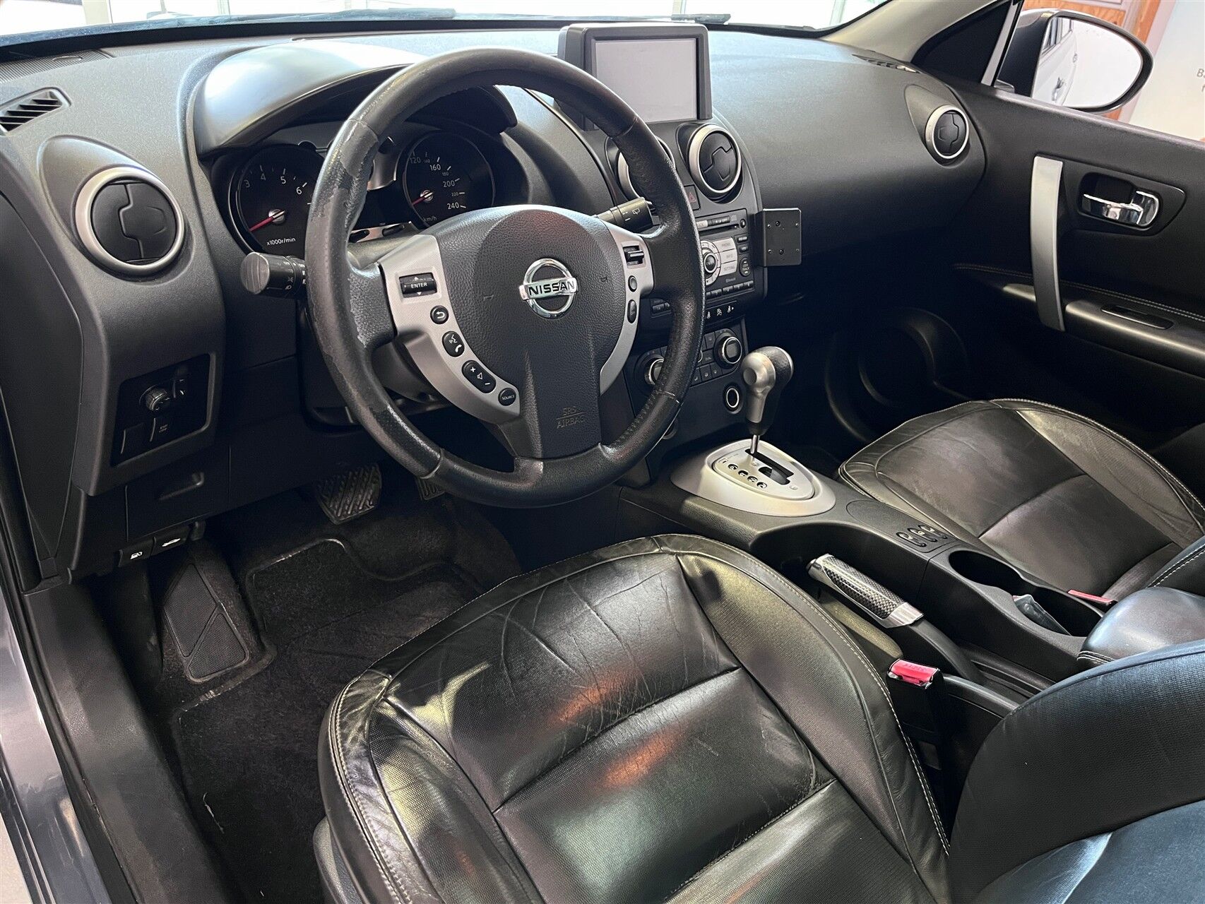 Billede af Nissan Qashqai 2,0 16V Tekna 4x2 141HK 5d 6g Aut.