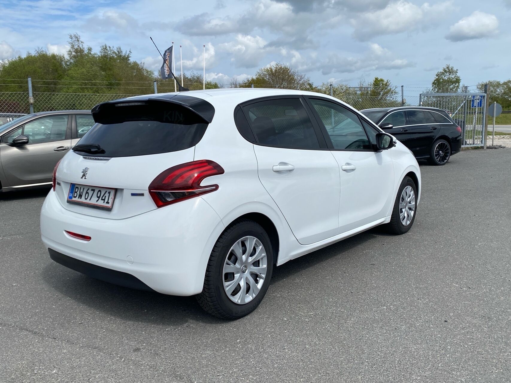 Billede af Peugeot 208 1,2 VTi Strike 82HK 5d