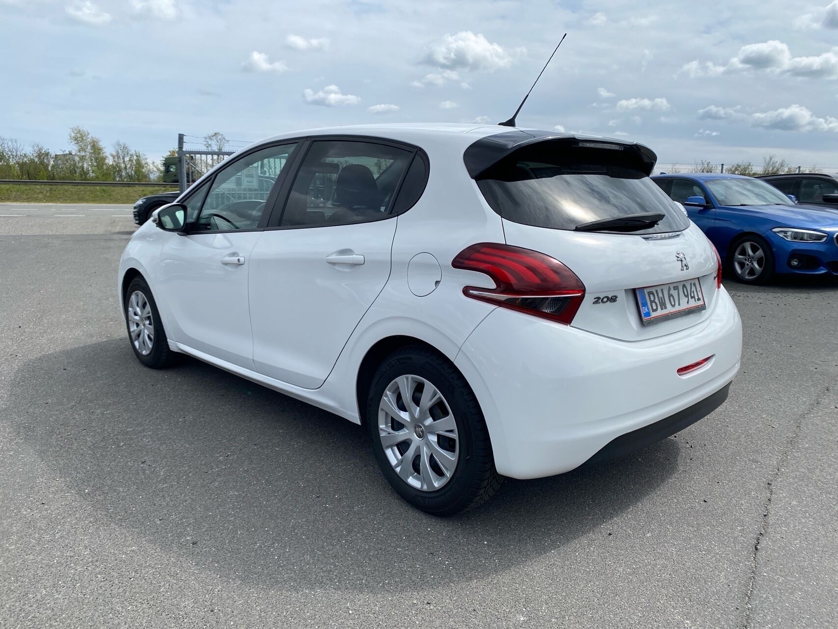 Billede af Peugeot 208 1,2 VTi Strike 82HK 5d