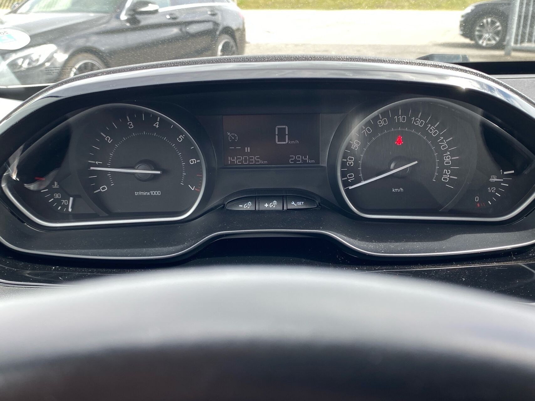 Billede af Peugeot 208 1,2 VTi Strike 82HK 5d