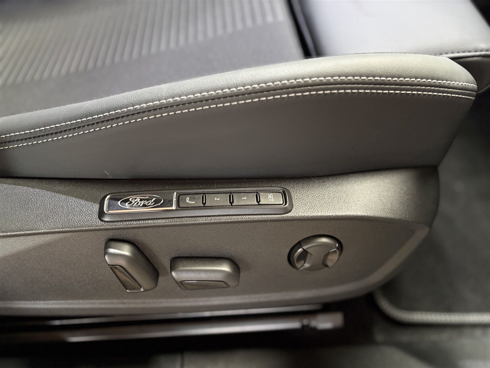 Billede af Ford Capri EL UR Premium 286HK 5d Aut.