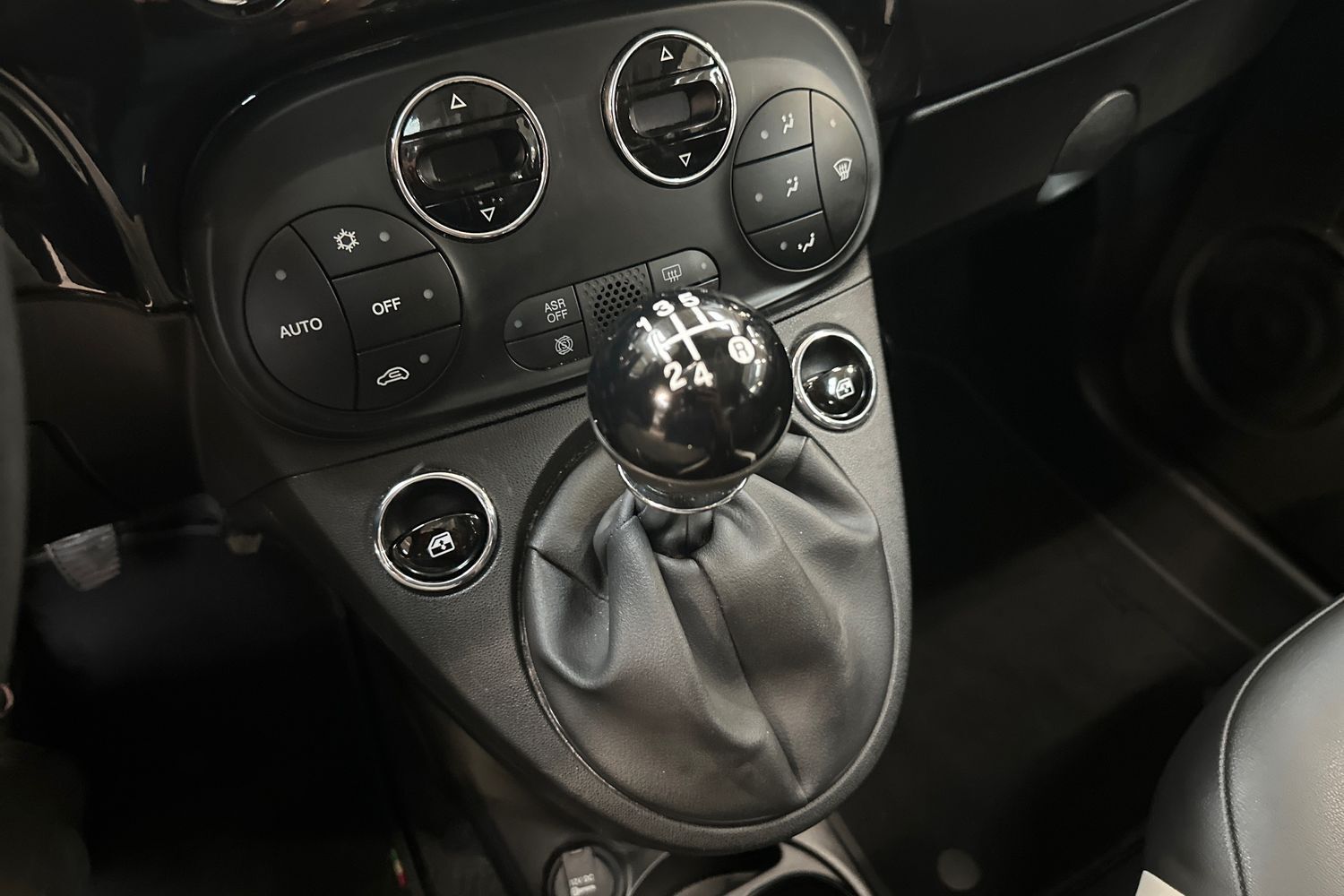 Billede af Fiat 500 1,2 Eco Black Start & Stop 69HK 3d