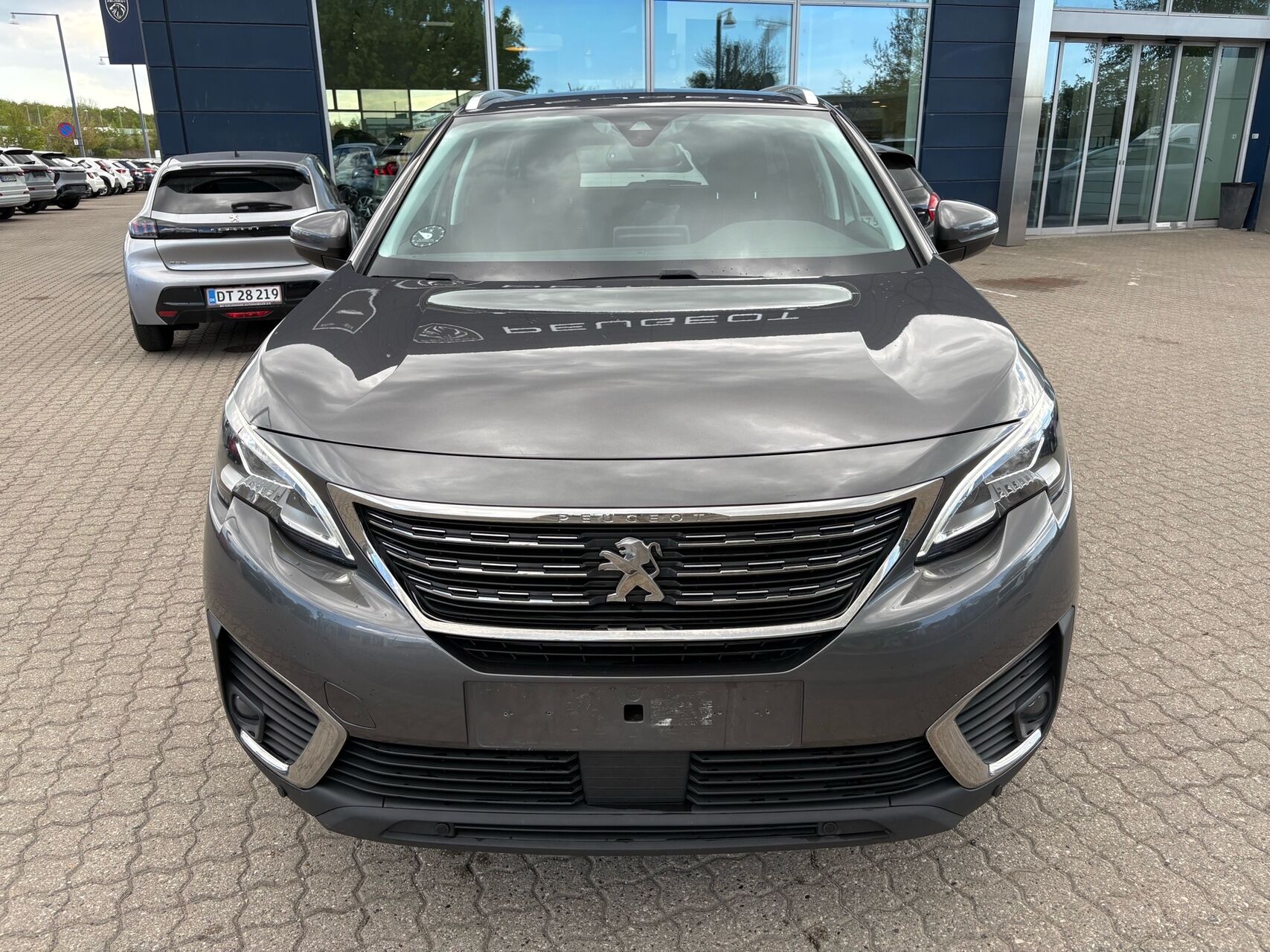 Billede af Peugeot 5008 1,2 e-THP Strike 130HK 5d