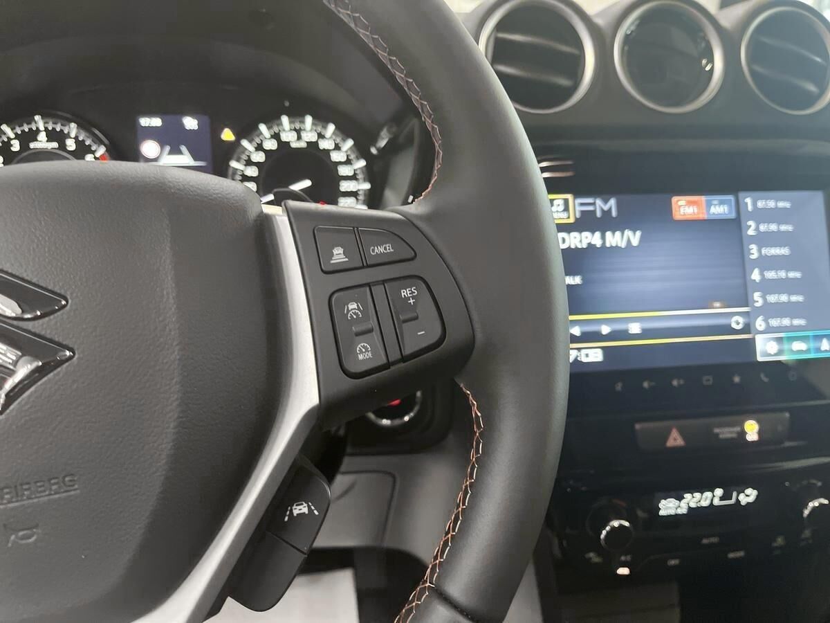 Billede af Suzuki Vitara 1,4 Black Edition 110HK 5d 6g Aut.