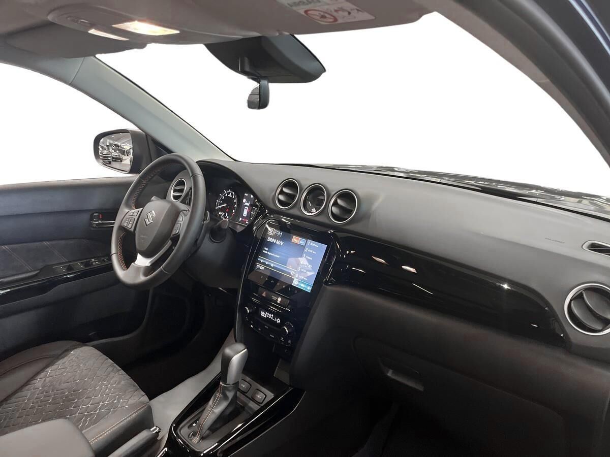 Billede af Suzuki Vitara 1,4 Black Edition 110HK 5d 6g Aut.