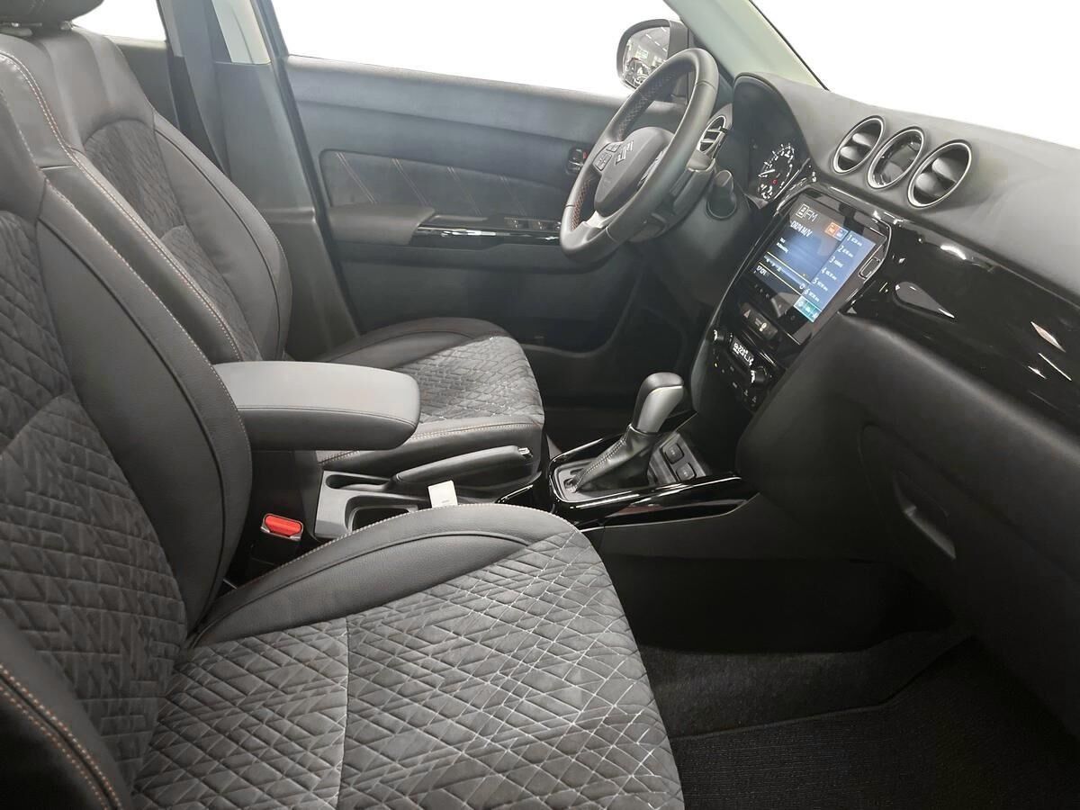 Billede af Suzuki Vitara 1,4 Black Edition 110HK 5d 6g Aut.