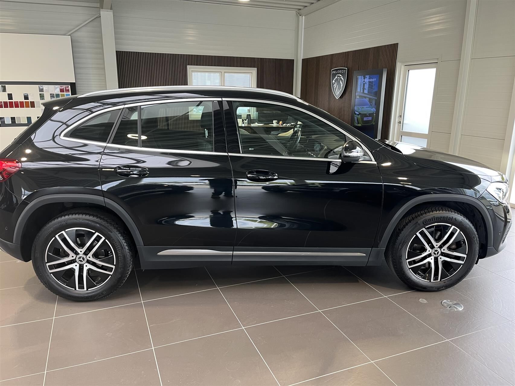 Billede af Mercedes-Benz GLA200 1,3 Progressive 7G-Tronic 163HK 5d 7g Aut.