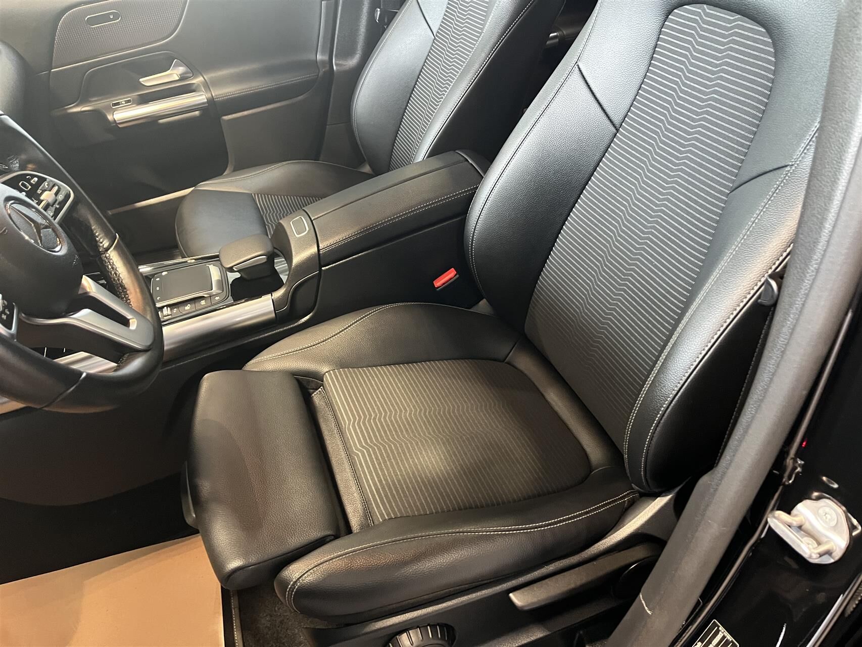 Billede af Mercedes-Benz GLA200 1,3 Progressive 7G-Tronic 163HK 5d 7g Aut.