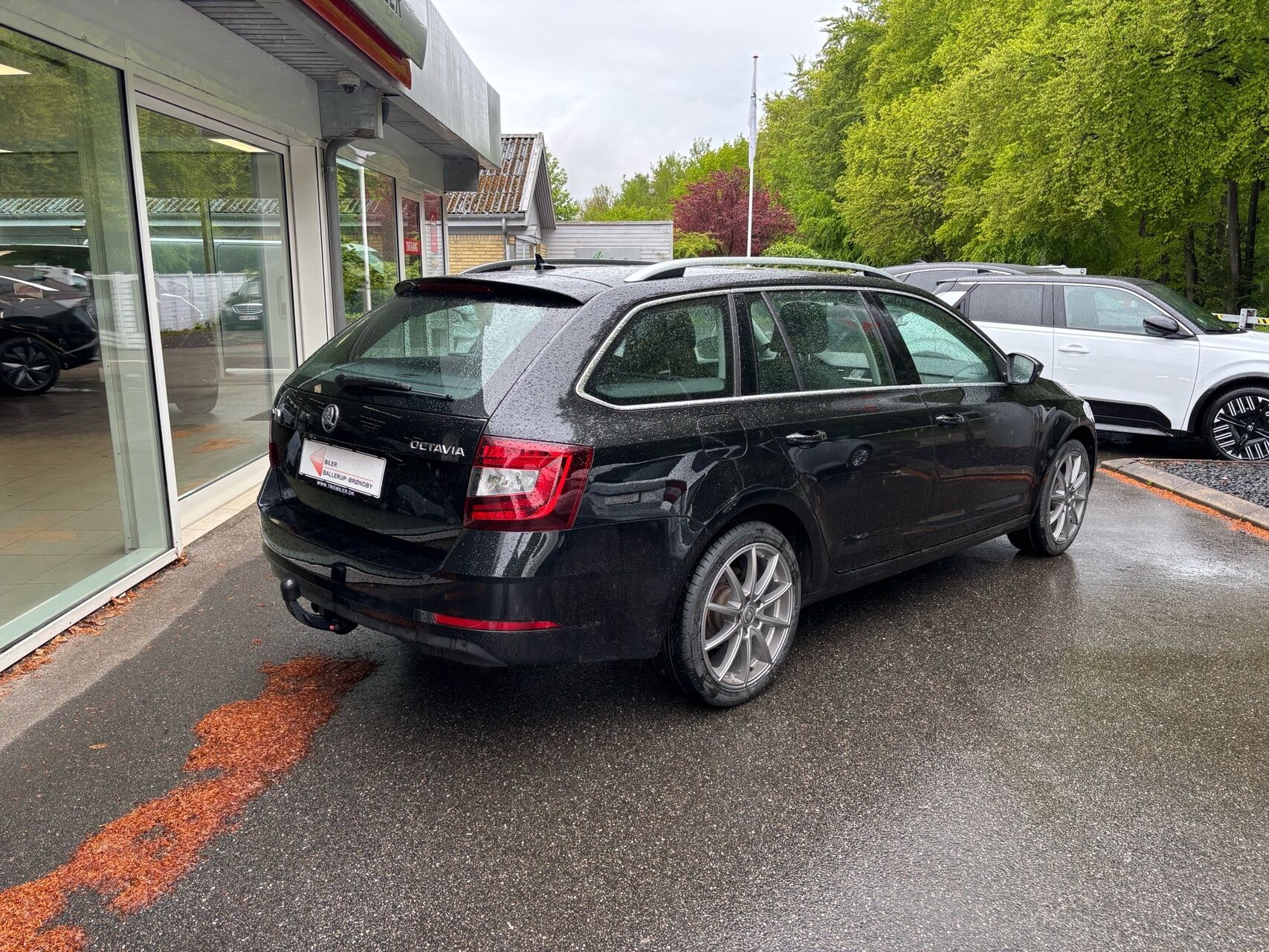 Billede af Skoda Octavia Combi 1,5 TSI ACT Business Line + Celebration DSG 150HK Stc 7g Aut.