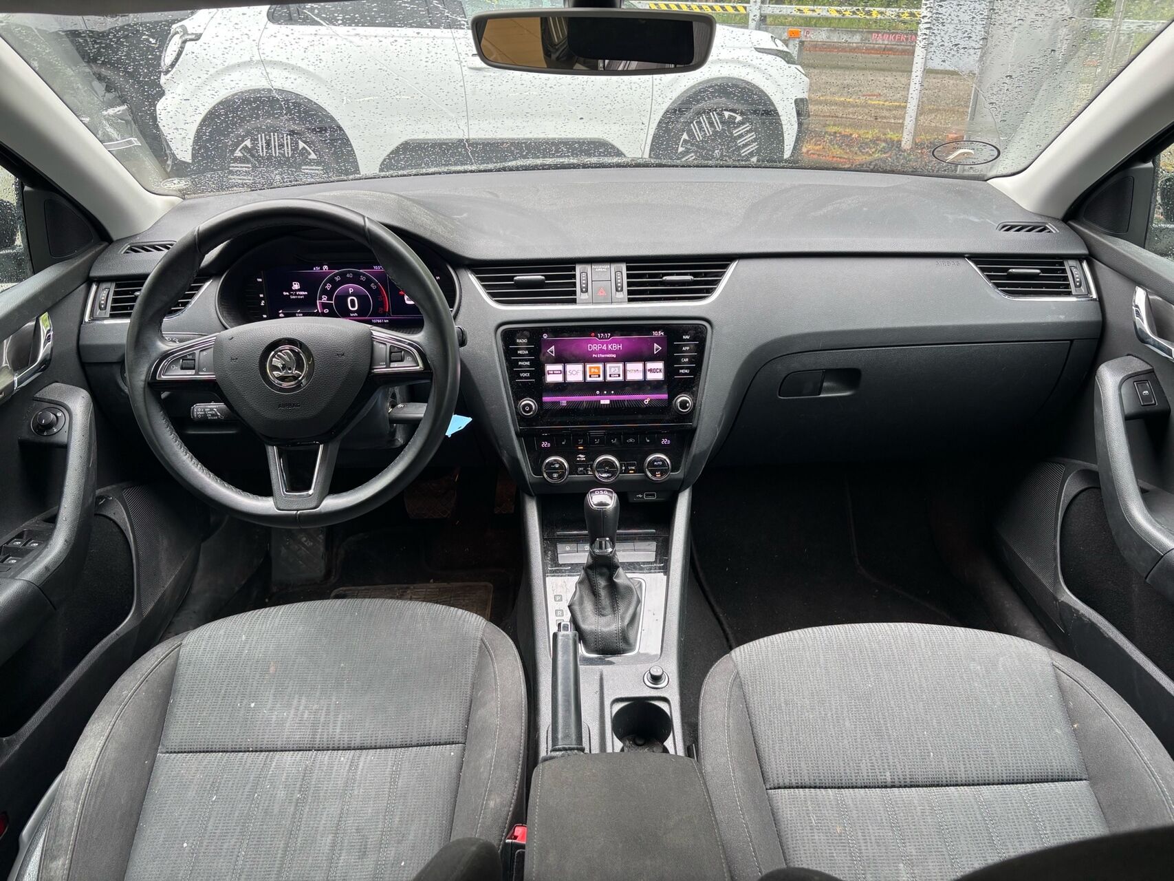 Billede af Skoda Octavia Combi 1,5 TSI ACT Business Line + Celebration DSG 150HK Stc 7g Aut.