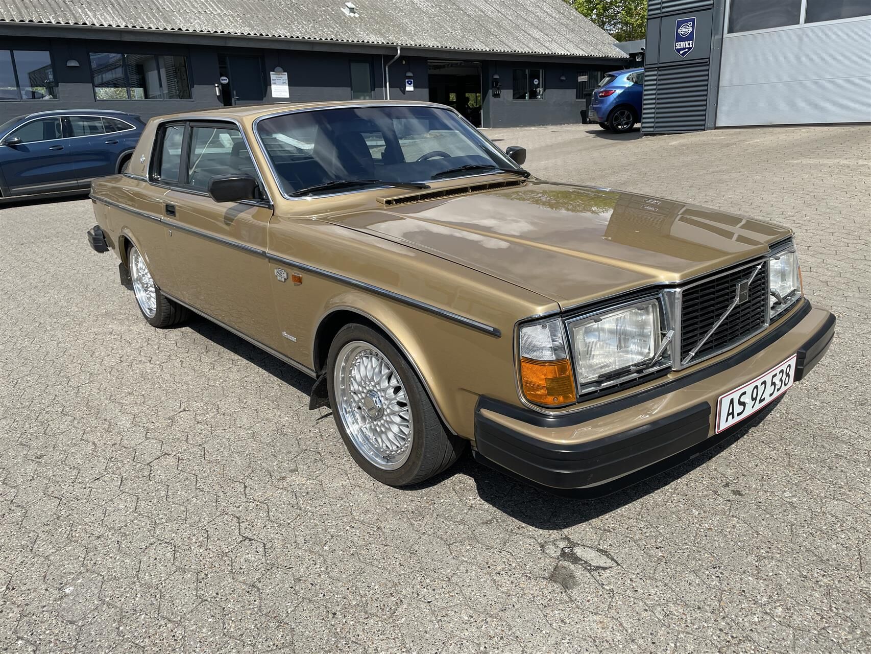Billede af Volvo 262 2,7 155HK 2d Aut.